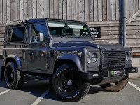 LAND ROVER DEFENDER 90