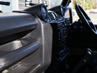 LAND ROVER DEFENDER 90