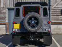 LAND ROVER DEFENDER 90