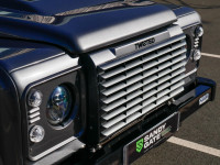 LAND ROVER DEFENDER 90