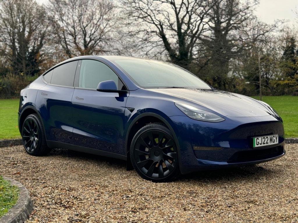 TESLA MODEL Y