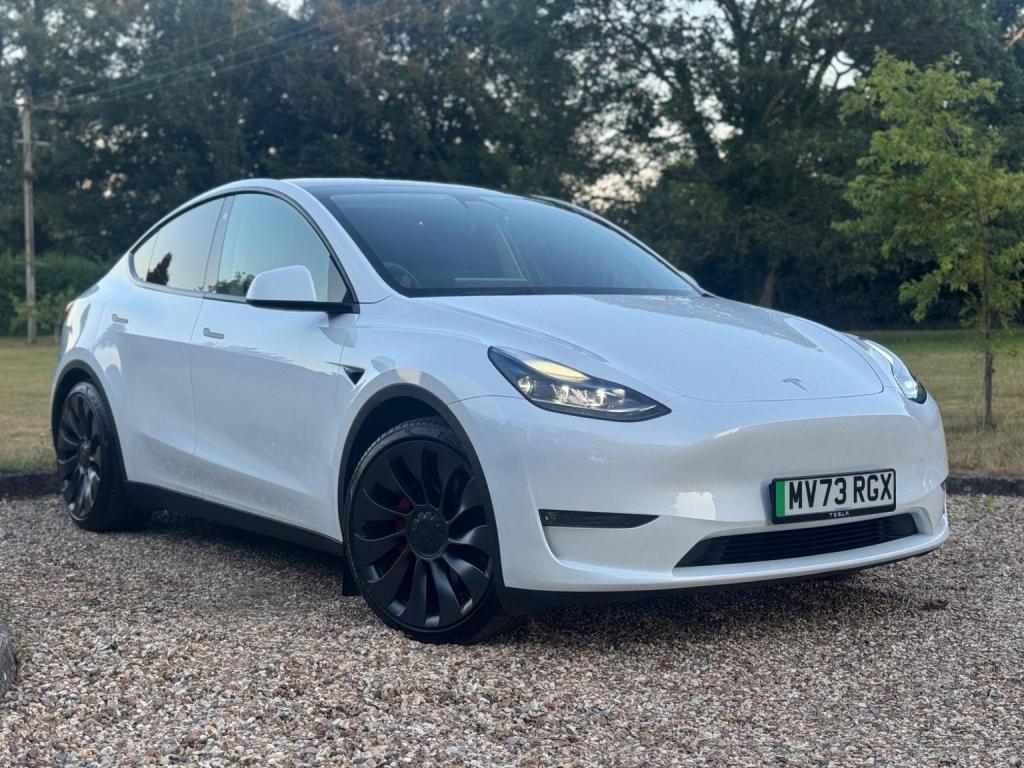 TESLA MODEL Y