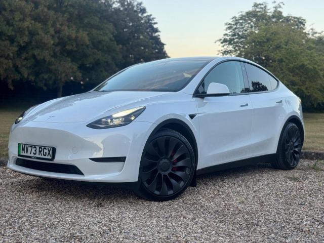 TESLA MODEL Y