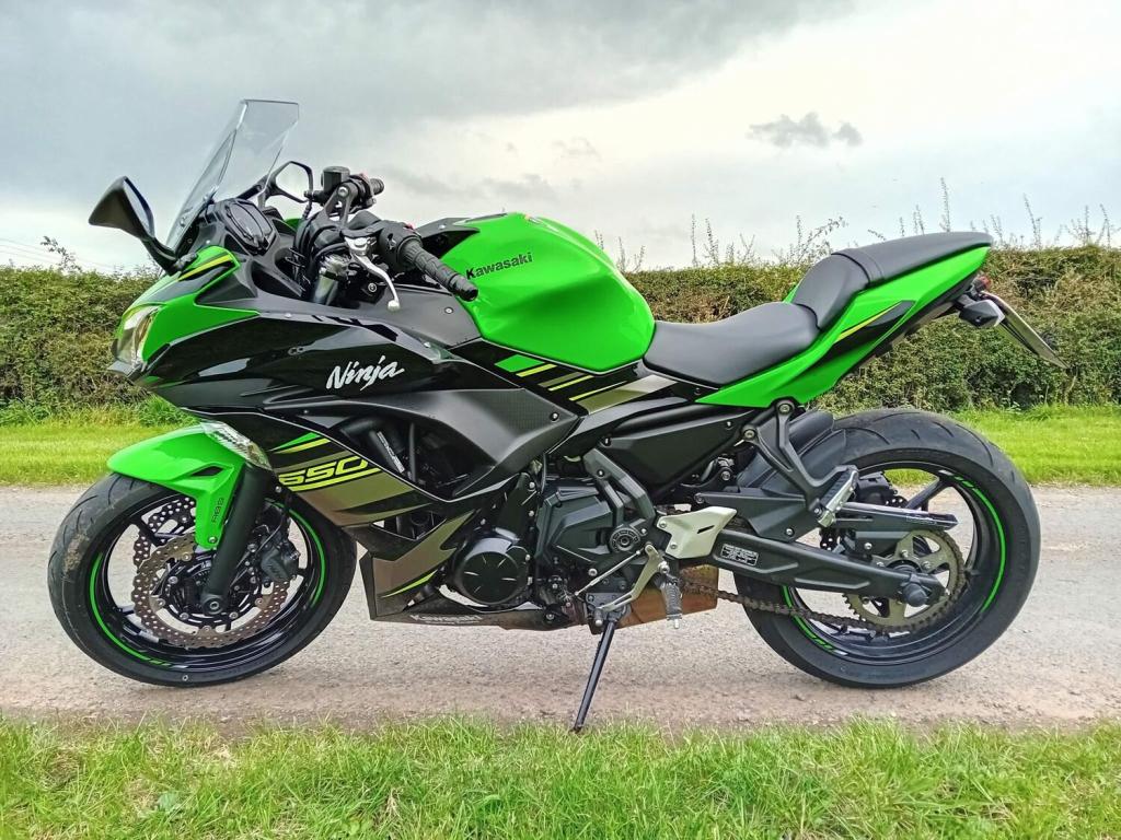 KAWASAKI Ninja 650
