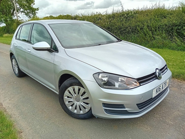 VOLKSWAGEN GOLF 1.6 TDI BlueMotion Tech S Euro 5 (s/s) 5dr