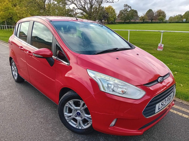 FORD B-MAX 1.4 Zetec Euro 5 5dr