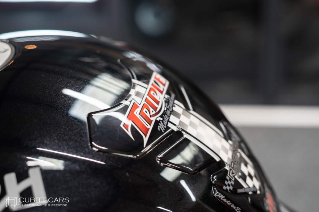 TRIUMPH Speed Triple