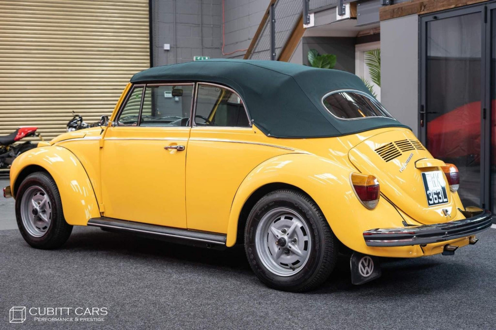 VOLKSWAGEN BEETLE