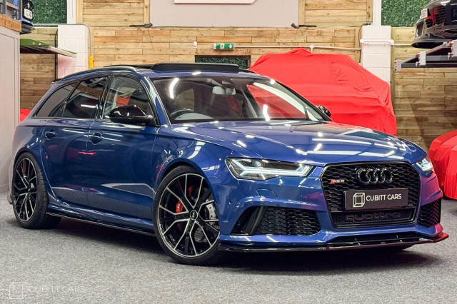 AUDI RS6 AVANT