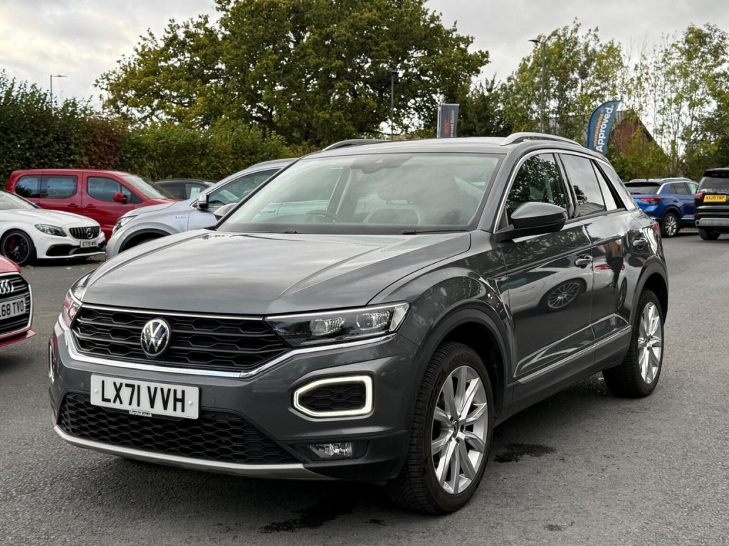 VOLKSWAGEN T-ROC