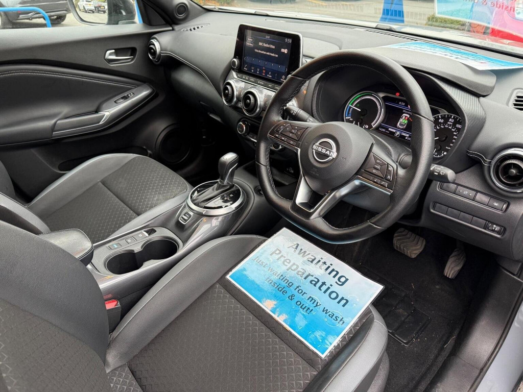 NISSAN JUKE