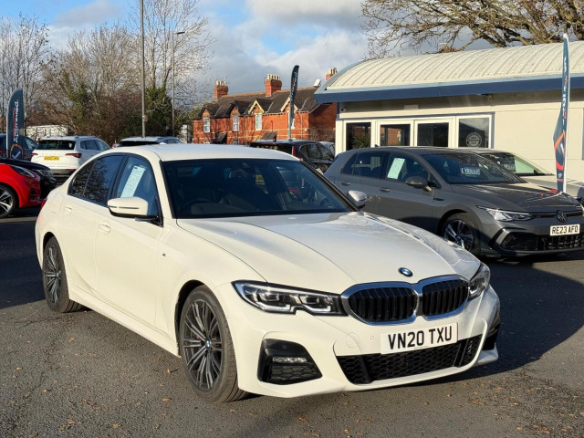 BMW 3 SERIES