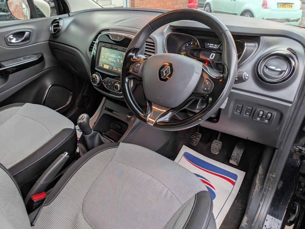 RENAULT CAPTUR