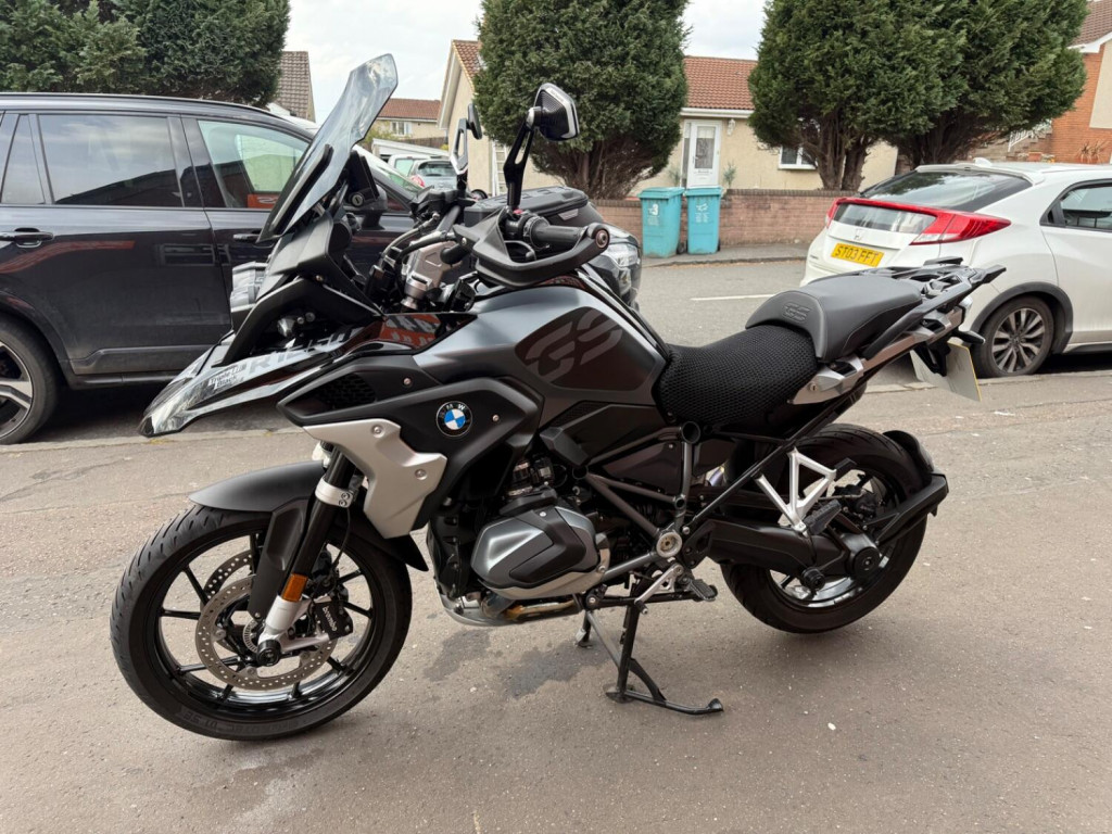 BMW R1250GS