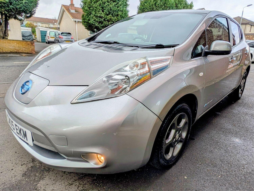NISSAN LEAF