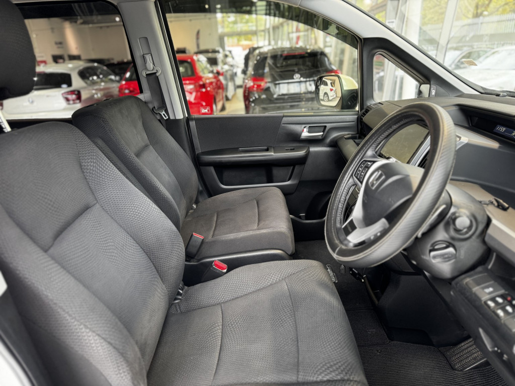 HONDA STEPWAGON