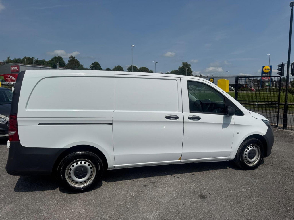 MERCEDES-BENZ VITO