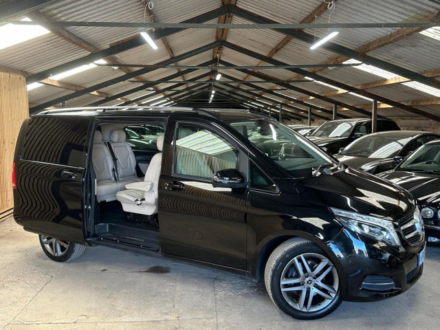 MERCEDES-BENZ V CLASS