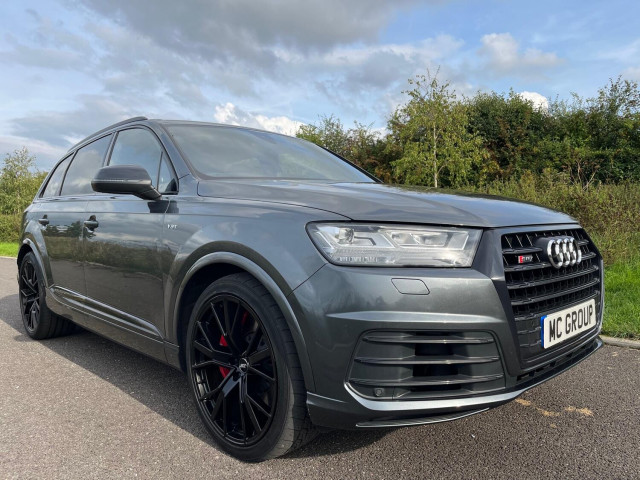 AUDI SQ7