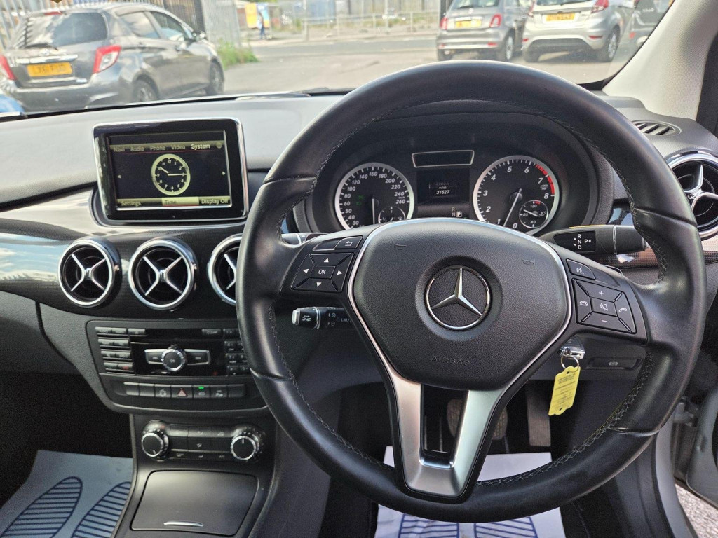 MERCEDES-BENZ B CLASS