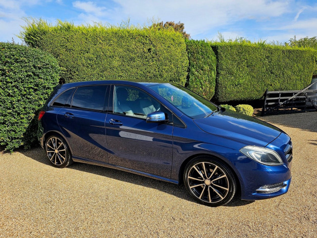 MERCEDES-BENZ B CLASS 1.6 B180 BlueEfficiency Sport 7G-DCT Euro 5 (s/s) 5dr