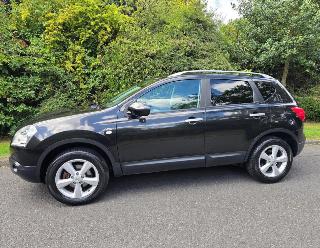 NISSAN QASHQAI 2.0 n-tec CVT 2WD 5dr