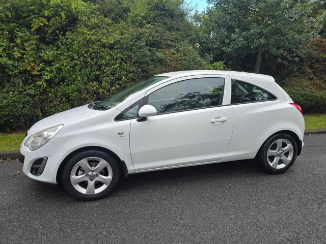 VAUXHALL CORSA 1.2 16V Active Euro 5 3dr