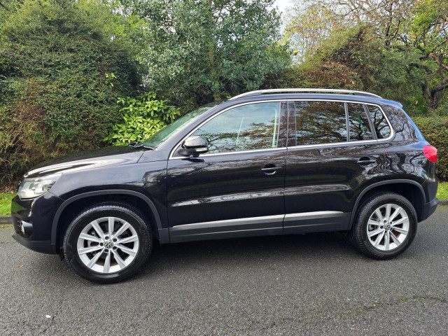 VOLKSWAGEN TIGUAN 1.4 TSI BlueMotion Tech Moda DSG 2WD Euro 5 (s/s) 5dr