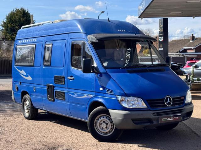 NU VENTURE CAMPER-VAN