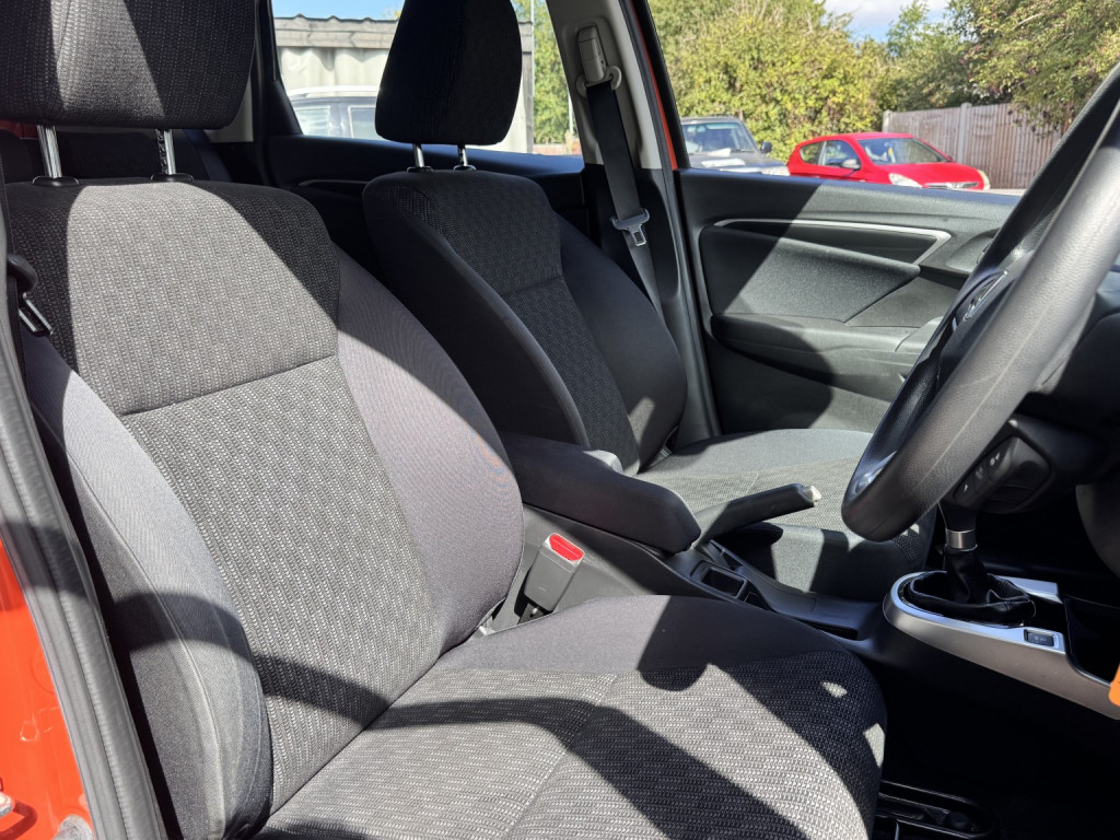HONDA JAZZ