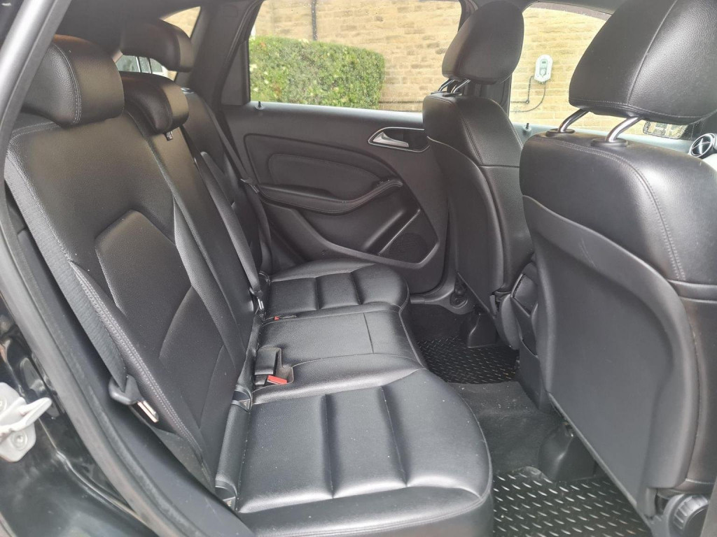 MERCEDES-BENZ B CLASS