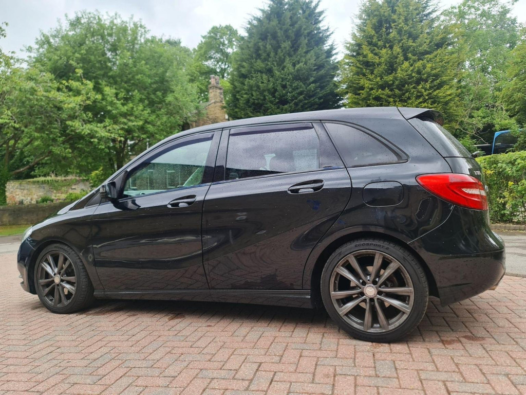 MERCEDES-BENZ B CLASS