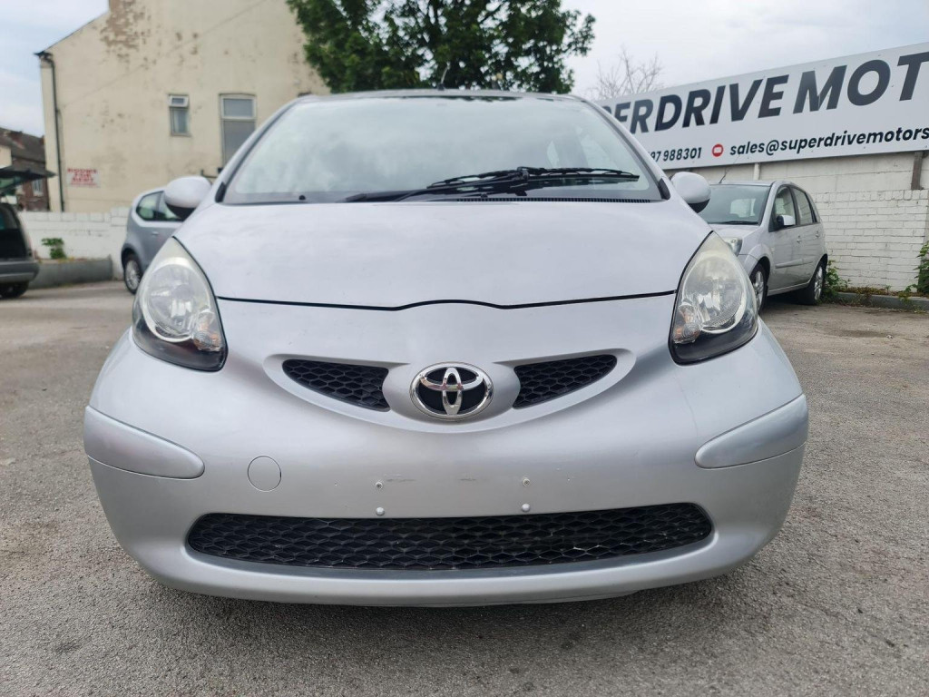 TOYOTA AYGO