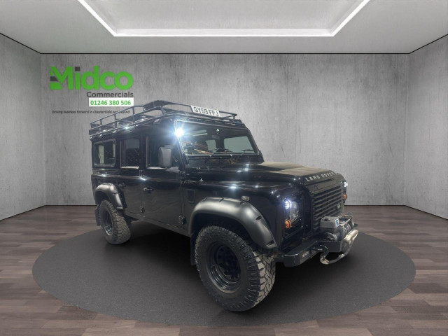 LAND ROVER DEFENDER 110