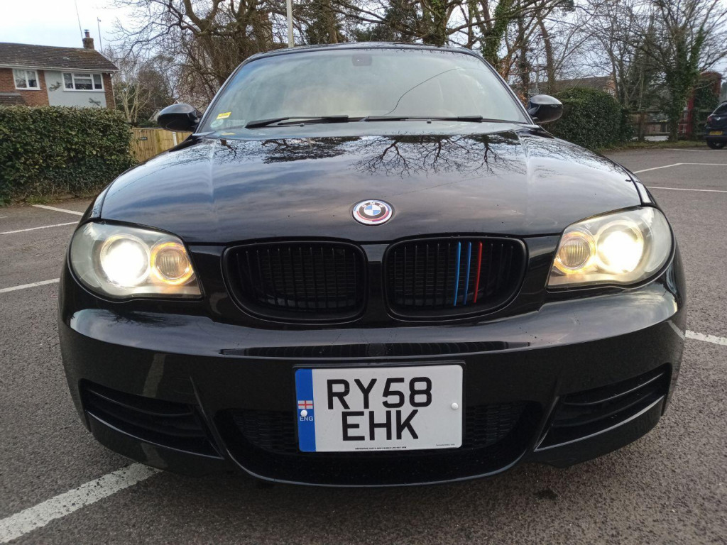 BMW 1 SERIES