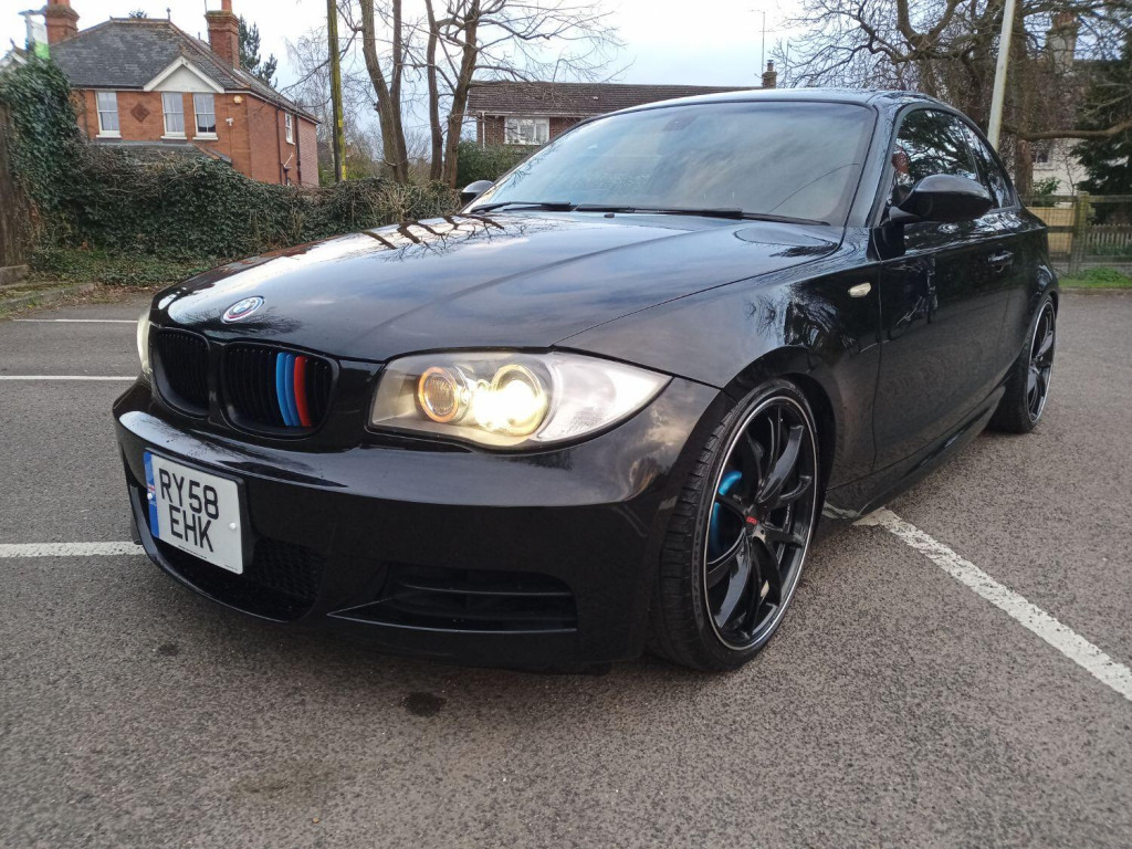 BMW 1 SERIES