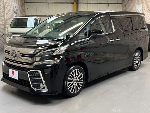 TOYOTA VELLFIRE