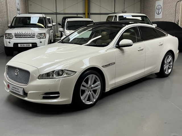 JAGUAR XJ