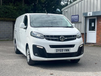 VAUXHALL VIVARO