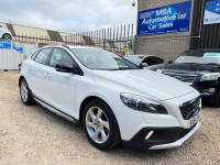VOLVO V40 CROSS COUNTRY