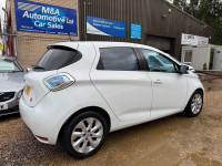 RENAULT ZOE
