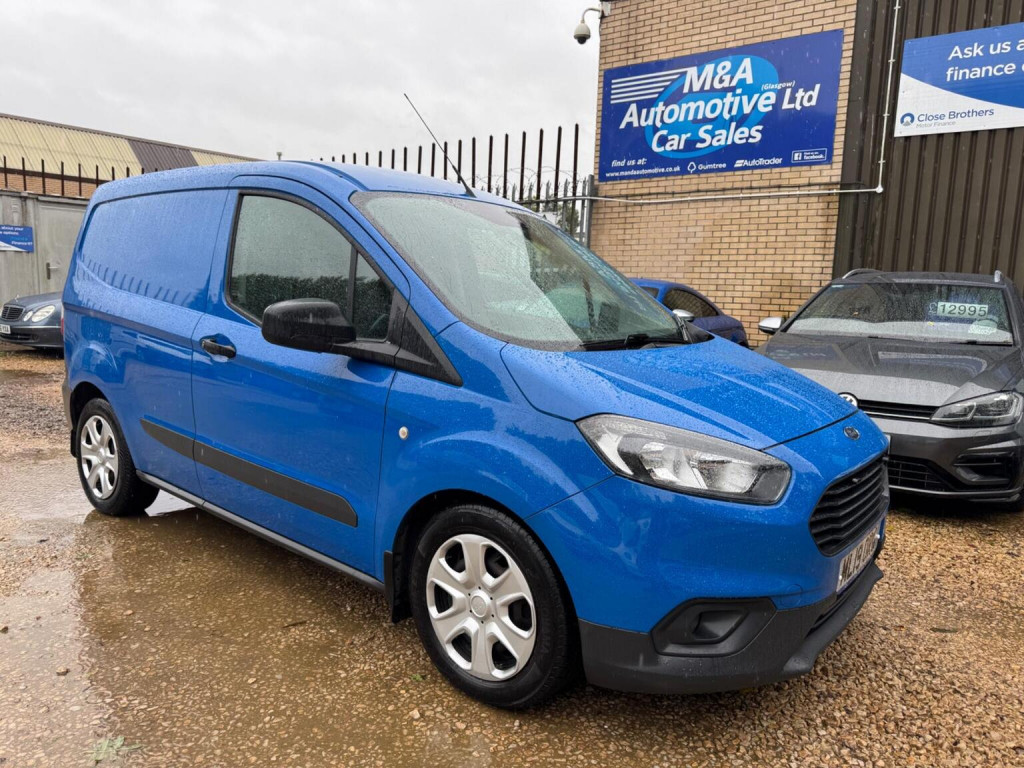 FORD TRANSIT COURIER