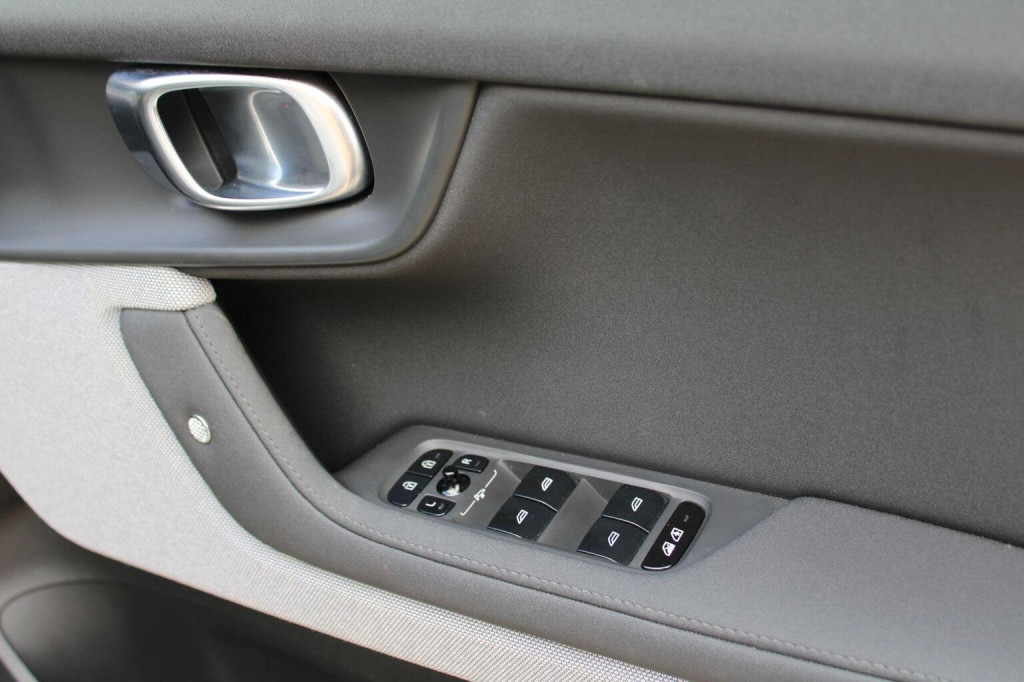 POLESTAR POLESTAR 2