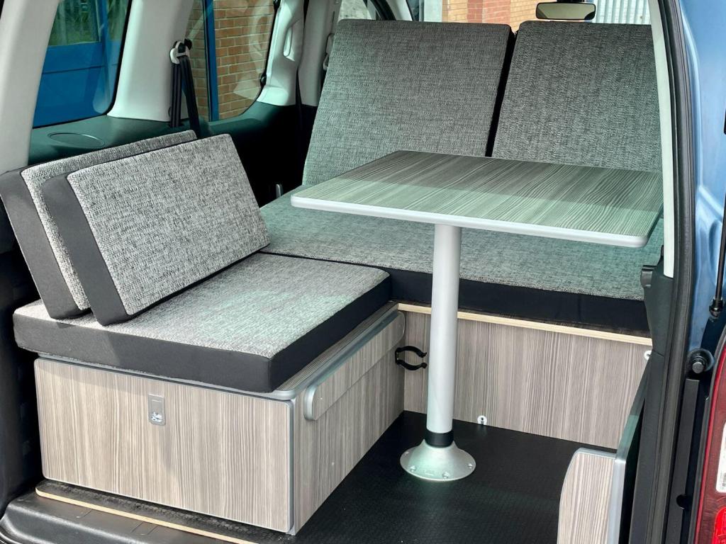 PEUGEOT PARTNER TEPEE