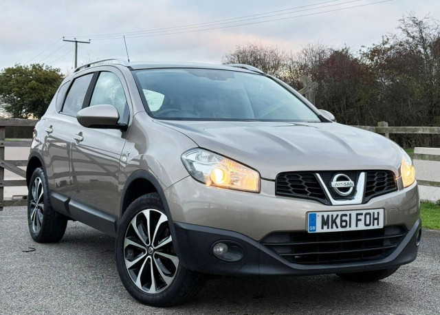 NISSAN QASHQAI 1.6 n-tec 2WD Euro 5 5dr